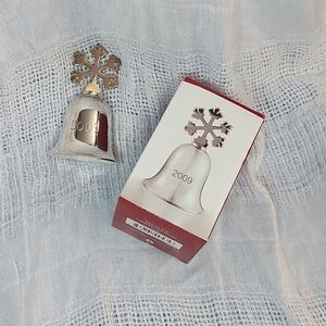 Silver Plated 2009 Canadiana Bell